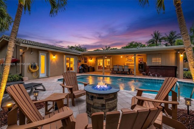 9715 SW 1st Ct, Coral Springs, FL 33071