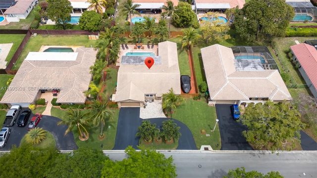 9715 SW 1st Ct, Coral Springs, FL 33071