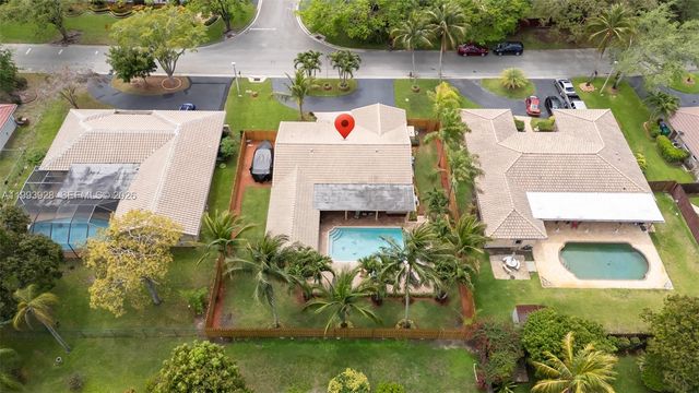 9715 SW 1st Ct, Coral Springs, FL 33071