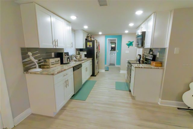 6414 INDIANA AVENUE, New Port Richey, FL 34653