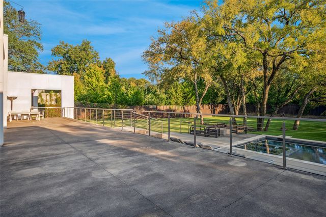 5036 Radbrook Place, Dallas, TX 75220