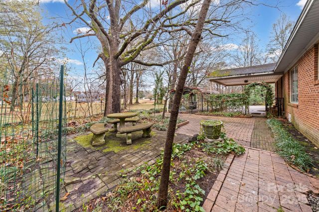 1902 Shady Lane, Monroe, NC 28110