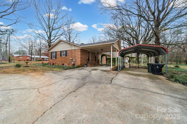 1902 Shady Lane, Monroe, NC 28110