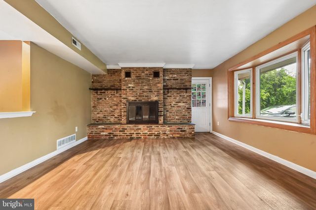 227 CHURCH RD, Medford, NJ 08055
