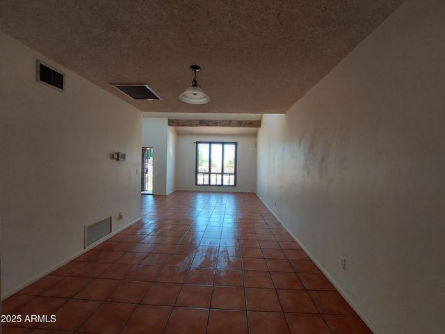 2604 INVERRARY Drive, Sierra Vista, AZ 85650
