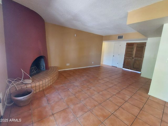 2604 INVERRARY Drive, Sierra Vista, AZ 85650