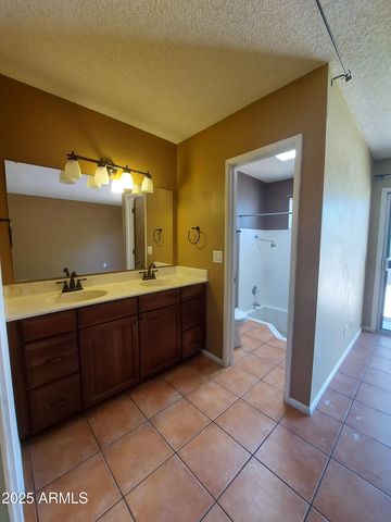 2604 INVERRARY Drive, Sierra Vista, AZ 85650