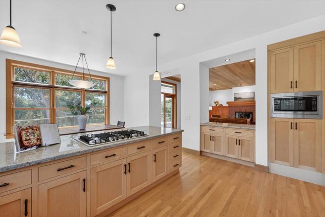 360 Babe Thompson, Watsonville, CA 95076