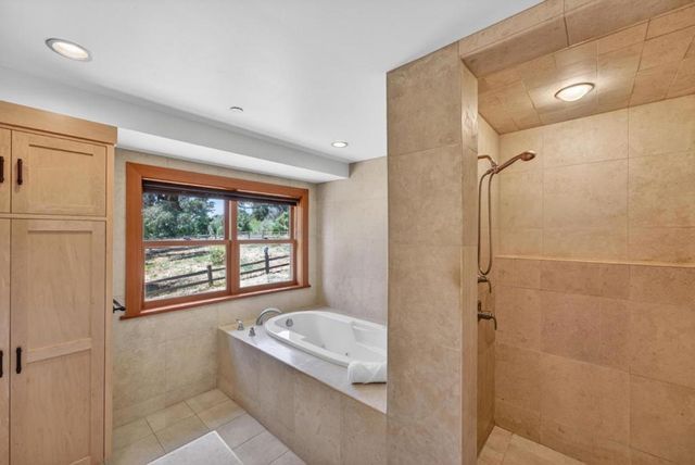360 Babe Thompson, Watsonville, CA 95076
