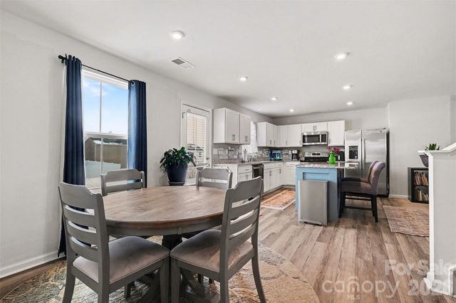 116 Harborough Avenue, Troutman, NC 28166