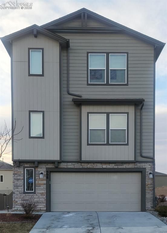 998 Cana Grove, Colorado Springs, CO 80916