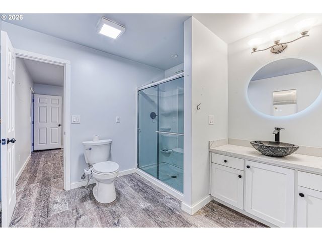 21320 S WYATT Ct, Oregon City, OR 97045