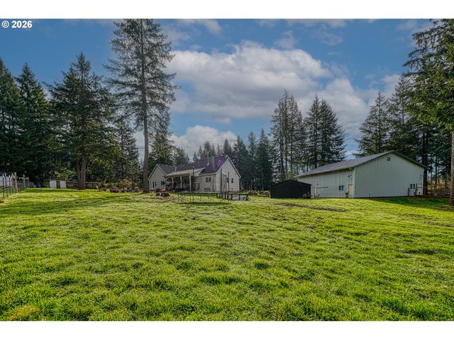 21320 S WYATT Ct, Oregon City, OR 97045