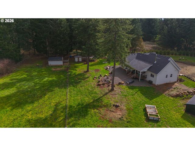 21320 S WYATT Ct, Oregon City, OR 97045