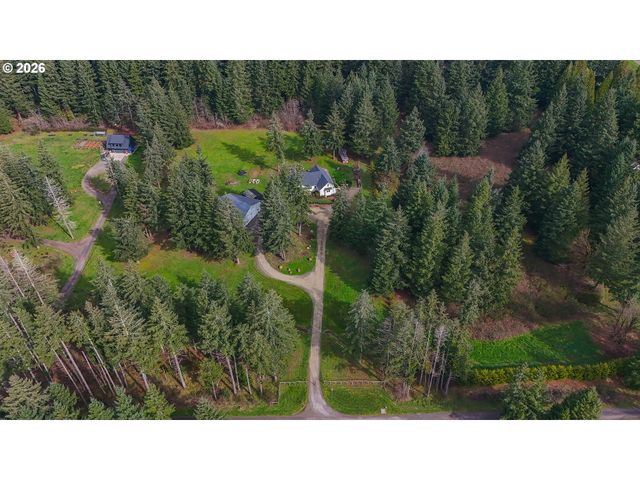 21320 S WYATT Ct, Oregon City, OR 97045