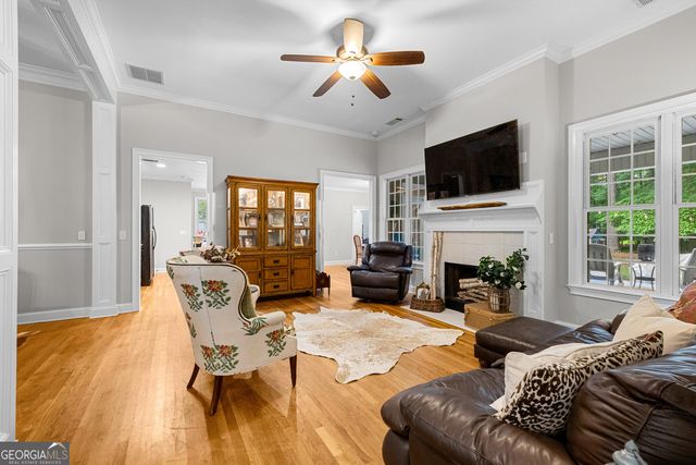 127 Shoreline Circle, Newnan, GA 30263