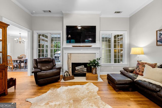 127 Shoreline Circle, Newnan, GA 30263