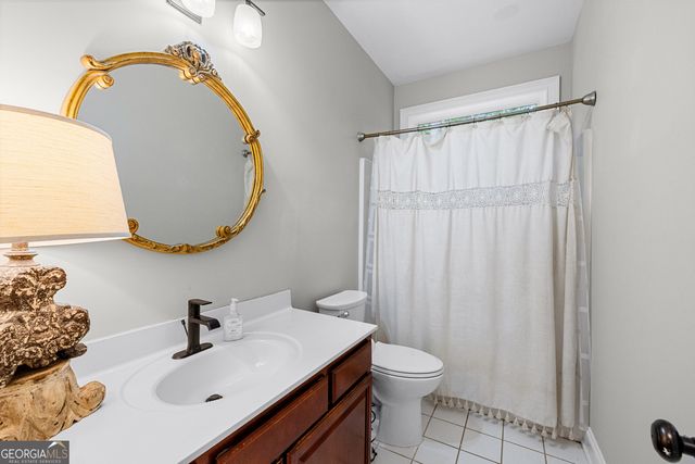 127 Shoreline Circle, Newnan, GA 30263