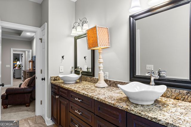 127 Shoreline Circle, Newnan, GA 30263
