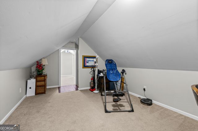 127 Shoreline Circle, Newnan, GA 30263
