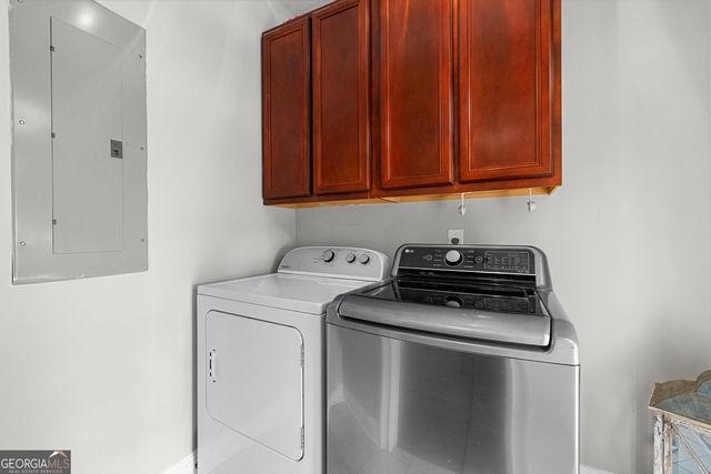 127 Shoreline Circle, Newnan, GA 30263