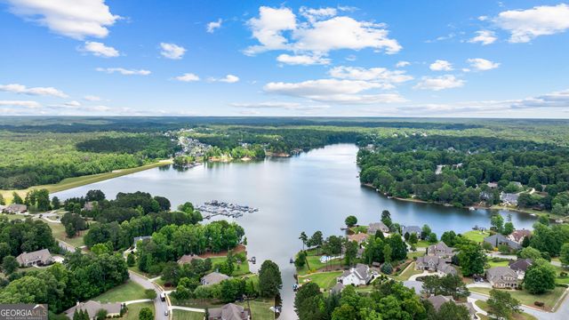 127 Shoreline Circle, Newnan, GA 30263