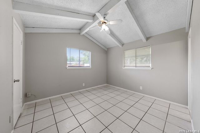 7422 Stonehouse Dr, San Antonio, TX 78227