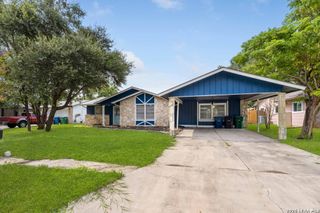 7422 Stonehouse Dr, San Antonio, TX 78227