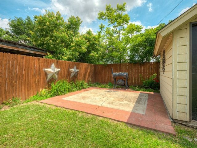 503 W Owens Street, El Reno, OK 73036