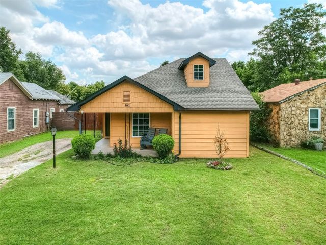 503 W Owens Street, El Reno, OK 73036