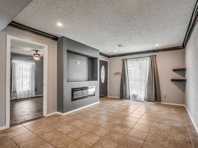 503 W Owens Street, El Reno, OK 73036