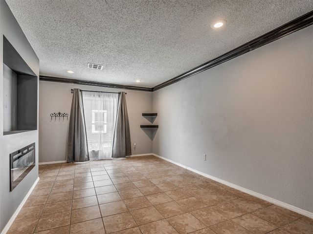 503 W Owens Street, El Reno, OK 73036