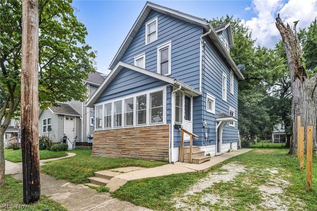 1270 Kentucky Avenue, Akron, OH 44314