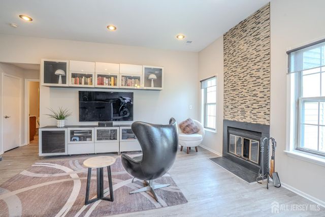 7493 Elm Court, South Brunswick, NJ 08852
