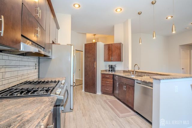 7493 Elm Court, South Brunswick, NJ 08852