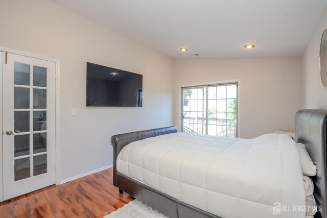 7493 Elm Court, South Brunswick, NJ 08852