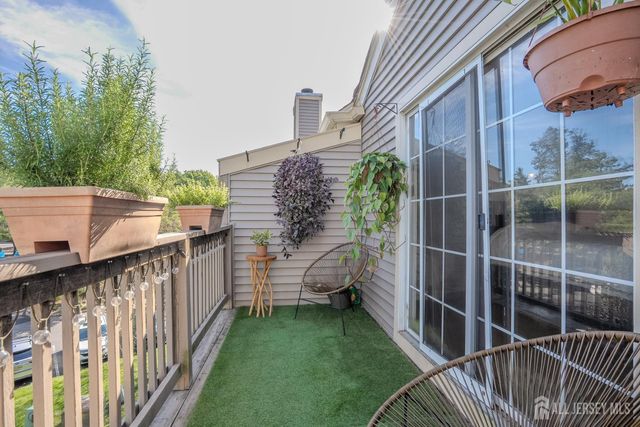 7493 Elm Court, South Brunswick, NJ 08852