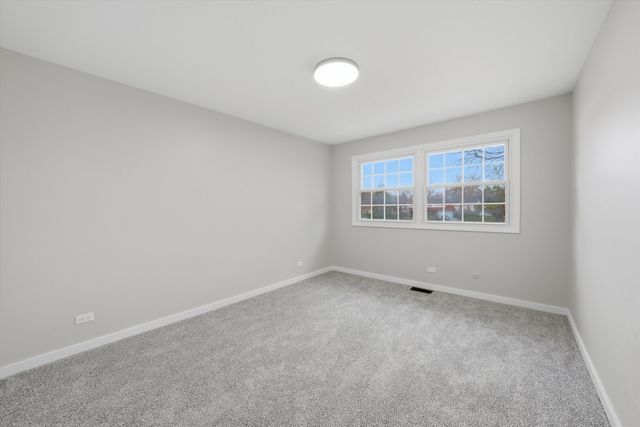 6S656 Avon Court, Naperville, IL 60540