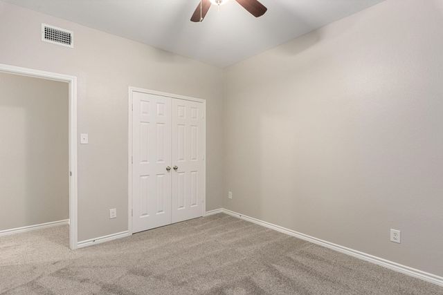 4521 Lakeside Hollow Street, Fort Worth, TX 76262