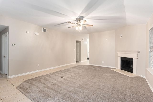 4521 Lakeside Hollow Street, Fort Worth, TX 76262