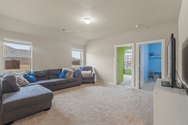 1300 Lawnview Drive, Forney, TX 75126