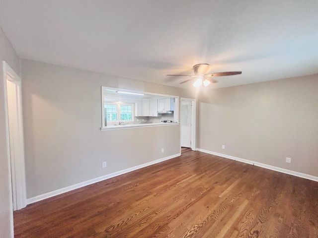 1219 Old Estill Springs Rd, Tullahoma, TN 37388