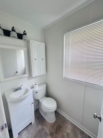 1219 Old Estill Springs Rd, Tullahoma, TN 37388