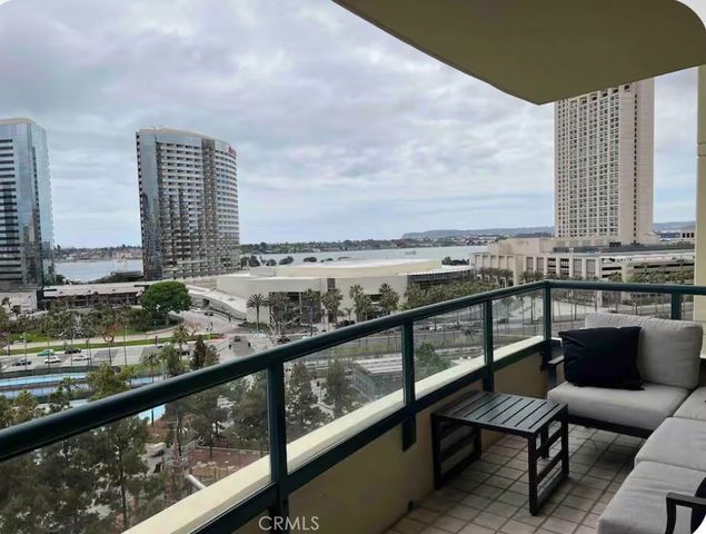 510 First Street 1003, San Diego, CA 92101