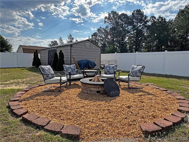 175 Sandspur Court, Raeford, NC 28376