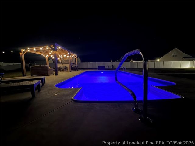 175 Sandspur Court, Raeford, NC 28376