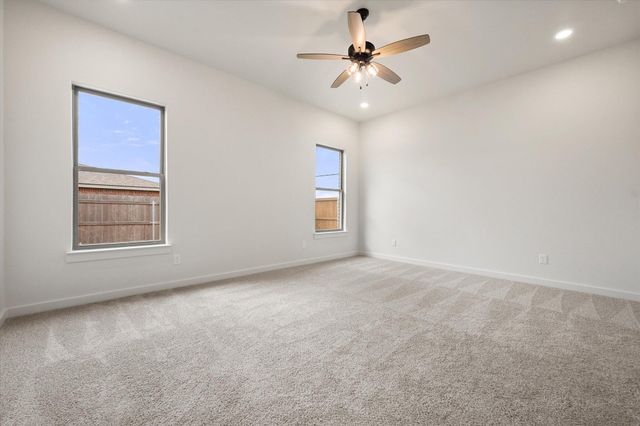 2001 Cottonwood Avenue, Wolfforth, TX 79382