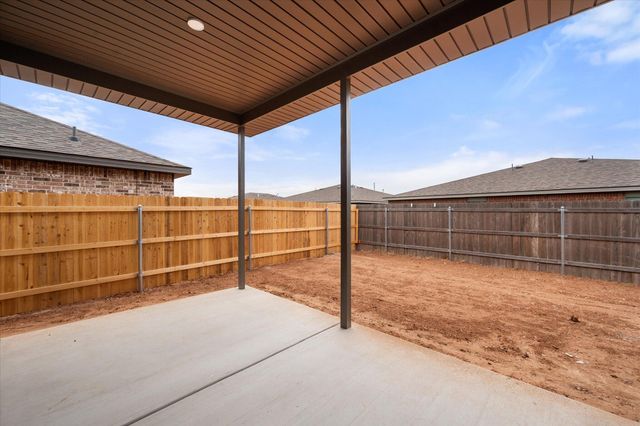 2001 Cottonwood Avenue, Wolfforth, TX 79382