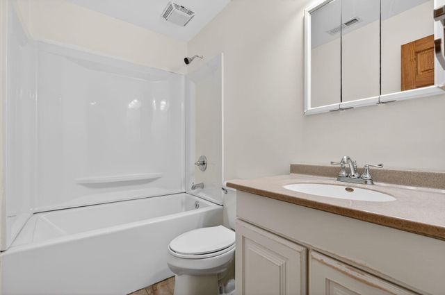 1620 Bluebird Lane, Lowell, IN 46356