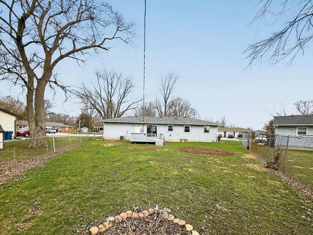 1620 Bluebird Lane, Lowell, IN 46356
